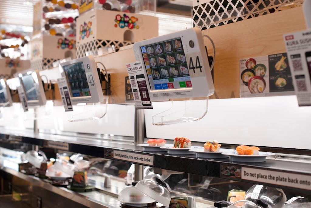 Kura Revolving Sushi Bar | restaurant | 26425 Novi Rd suite c, Novi, MI 48375, USA | 9473661555 OR +1 947-366-1555