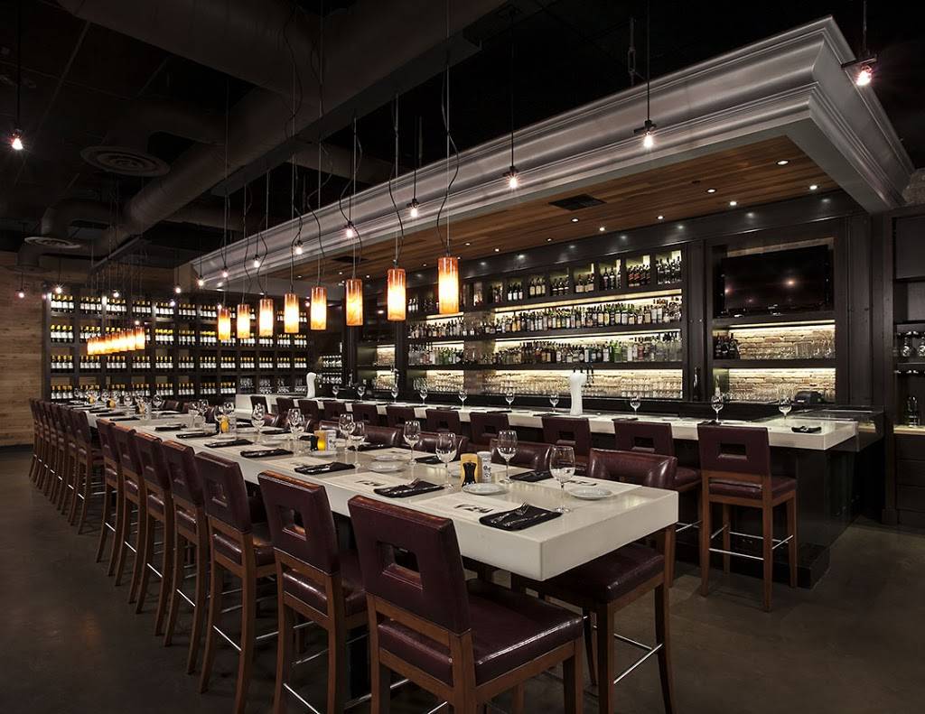 Paul Martins America | restaurant | 101 Hillsdale Shopping Ctr, San Mateo, CA 94403, USA | 6502127400 OR +1 650-212-7400