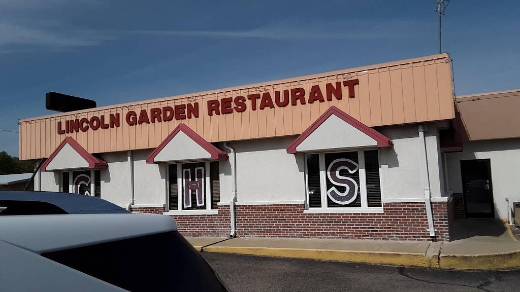 Lincoln Garden Family Restaurant | restaurant | 703 W Lincoln Ave, Charleston, IL 61920, USA | 2173455070 OR +1 217-345-5070