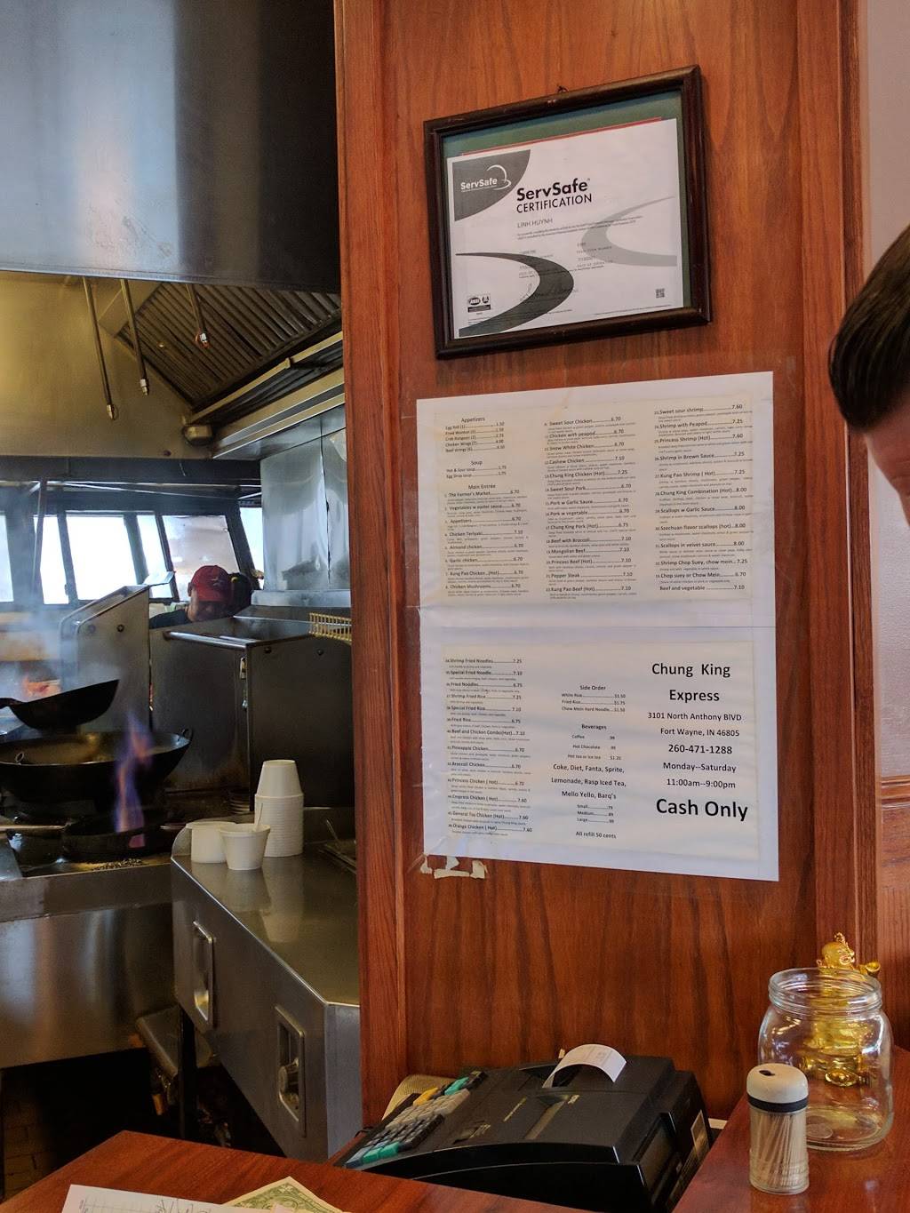 Chung King Express Gourmet | restaurant | 3101 N Anthony Blvd, Fort Wayne, IN 46805, USA | 2604711288 OR +1 260-471-1288