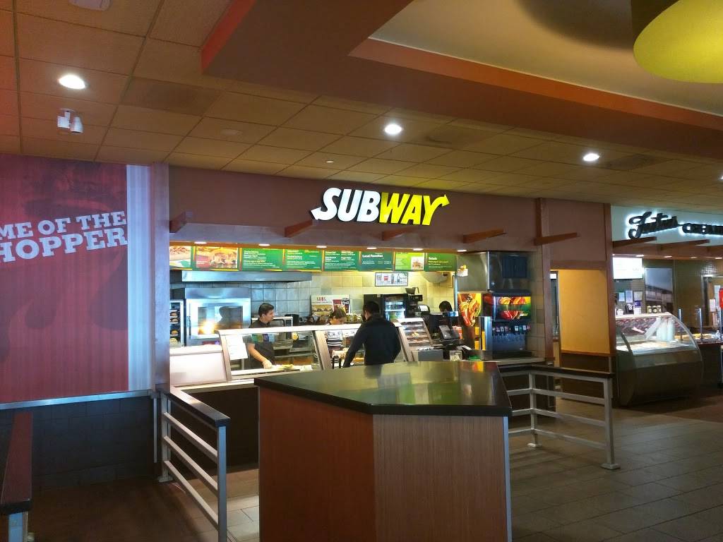 Subway Restaurants | restaurant | 1 Airport Dr, Oakland, CA 94621, USA | 5105633812 OR +1 510-563-3812