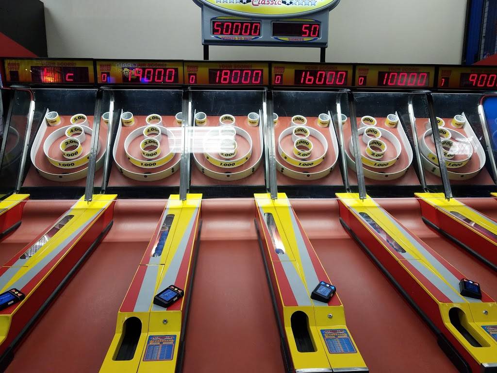 Chuck E. Cheese | restaurant | 2239 148th Ave NE, Bellevue, WA 98007, USA | 4257465000 OR +1 425-746-5000