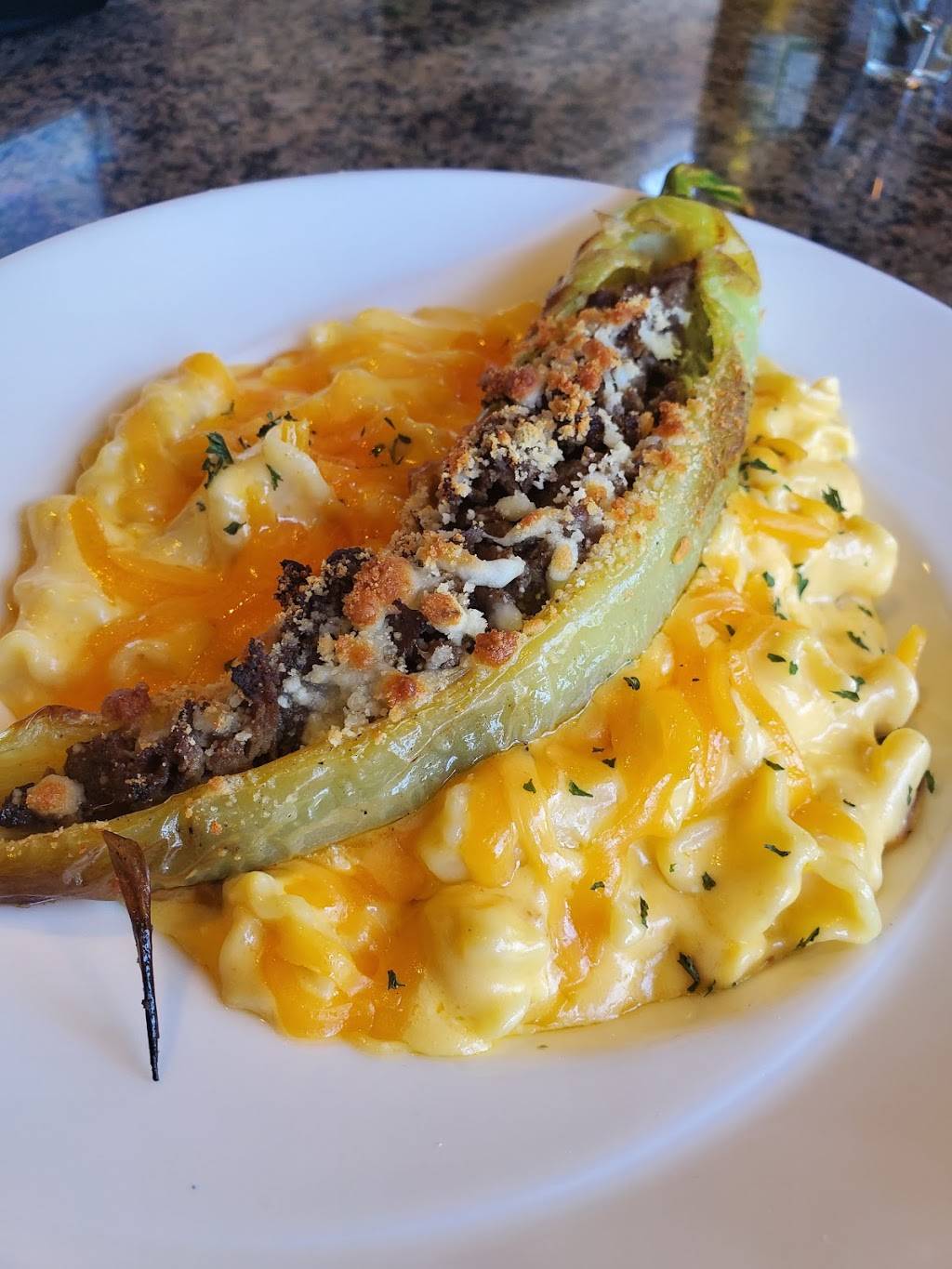 Solidays Restaurant | restaurant | 6935 Ward Rd, Niagara Falls, NY 14304, USA | 7165242665 OR +1 716-524-2665