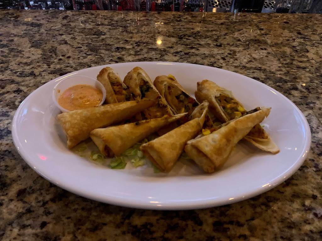 Shoeless Joes Ale House & Grille | restaurant | 4926 N River Rd, Schiller Park, IL 60176, USA | 8472965760 OR +1 847-296-5760