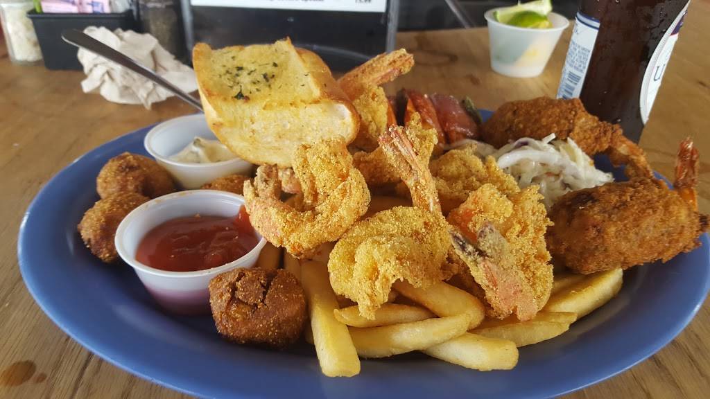 Capt. Bennys Seafood | restaurant | 8253 Gulf Fwy, Houston, TX 77017, USA | 7136430589 OR +1 713-643-0589