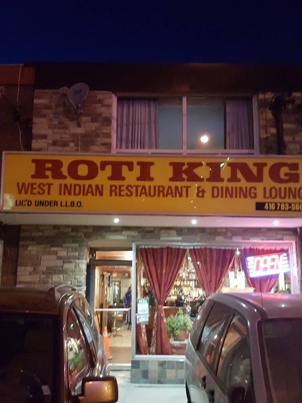 Roti King West Indian Restaurant | restaurant | 1688 Eglinton Ave W, York, ON M6E 2H5, Canada | 4167835665 OR +1 416-783-5665