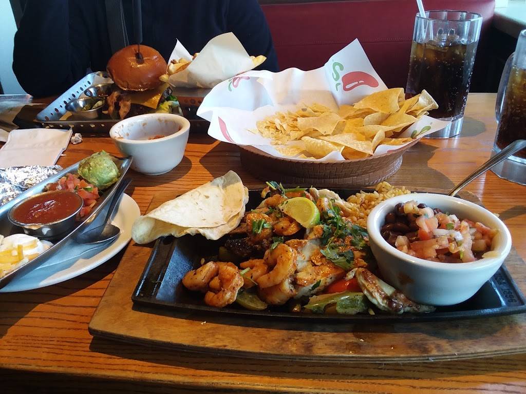 Chilis Grill & Bar | meal takeaway | 5303 Sunrise Blvd, Fair Oaks, CA 95628, USA | 9169620404 OR +1 916-962-0404