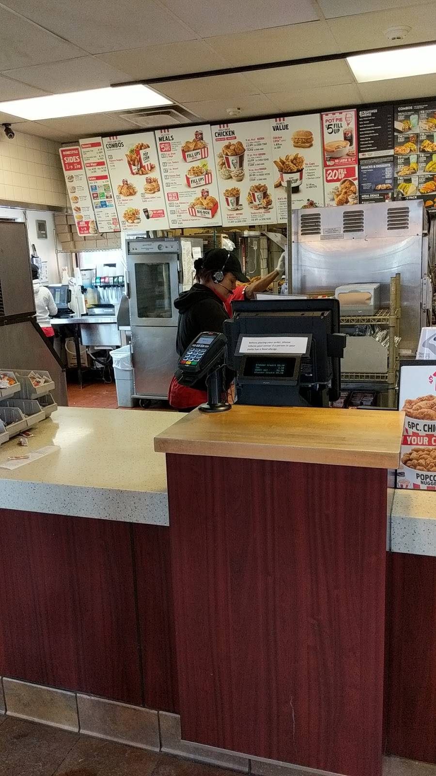 KFC | restaurant | 707 Hancock St, Quincy, MA 02170, USA | 6174714742 OR +1 617-471-4742