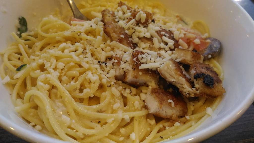 Noodles and Company | restaurant | 358 West Washington Street, East Peoria, IL 61611, USA | 3096988640 OR +1 309-698-8640