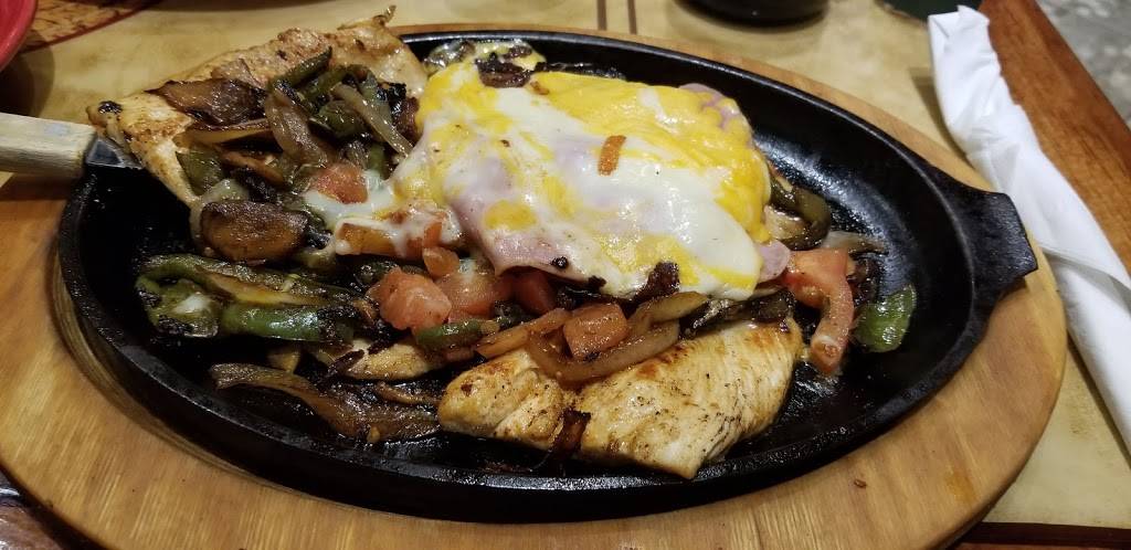 El Nopalito | restaurant | 1688 Crescent Meadow Dr, Holly Springs, MS 38635, USA | 6622521666 OR +1 662-252-1666