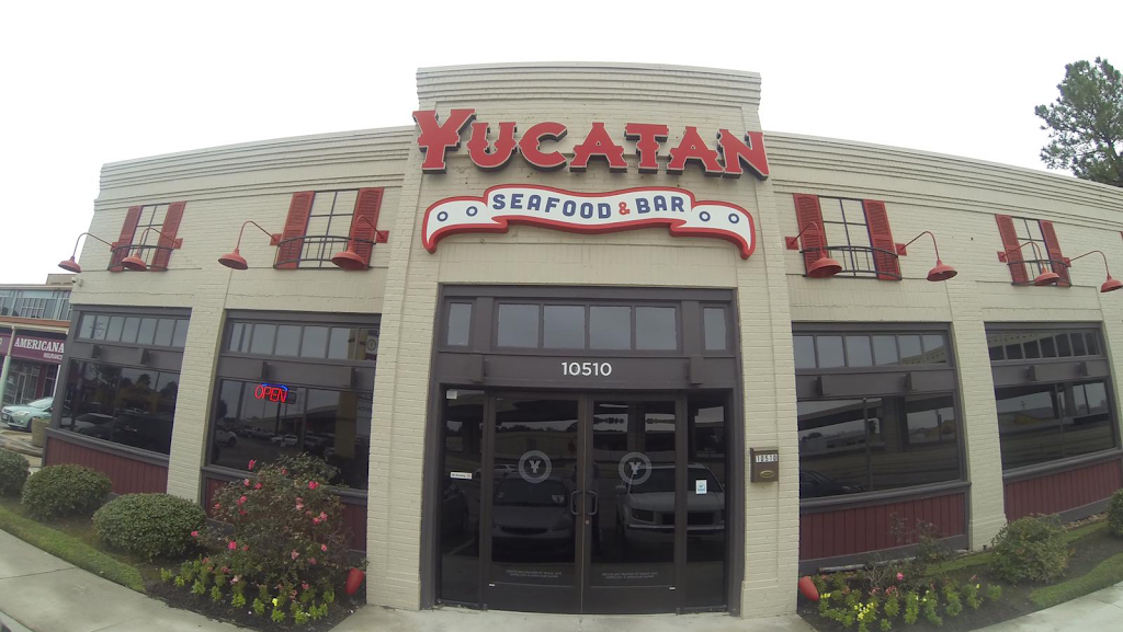 Mariscos yucatan | restaurant | 10510 Northwest Fwy, Houston, TX 77092, USA | 8329257659 OR +1 832-925-7659