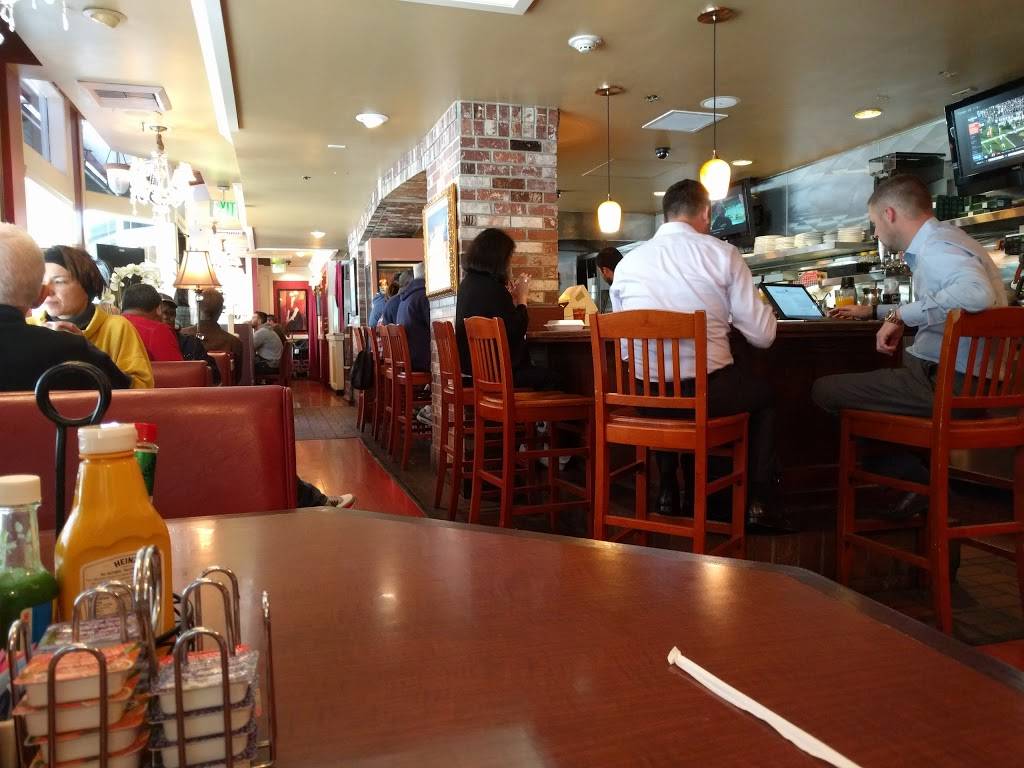 Russells | restaurant | 30 N Fair Oaks Ave, Pasadena, CA 91103, USA | 6265781404 OR +1 626-578-1404