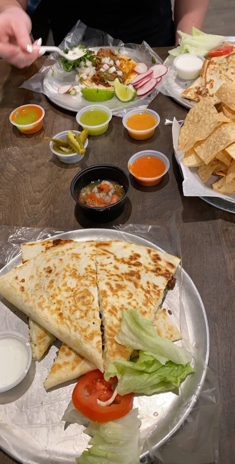 Tacos El Metate | restaurant | 1742 S Chambers Rd, Aurora, CO 80017, USA | 7202694320 OR +1 720-269-4320