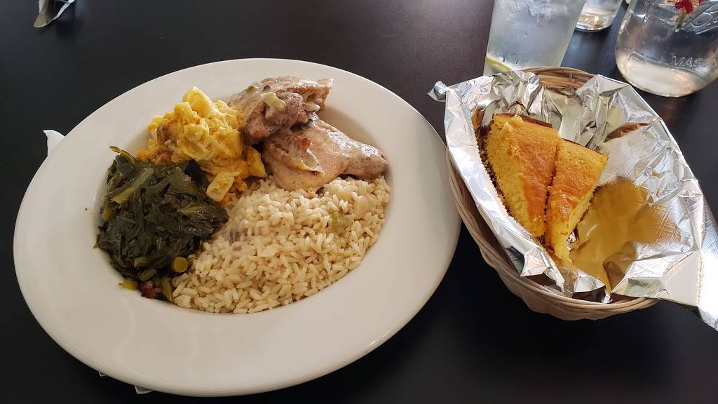 Geechies Southern Style Restaurant | restaurant | 2904 E Stan Schlueter Loop #303, Killeen, TX 76542, USA | 2546162444 OR +1 254-616-2444