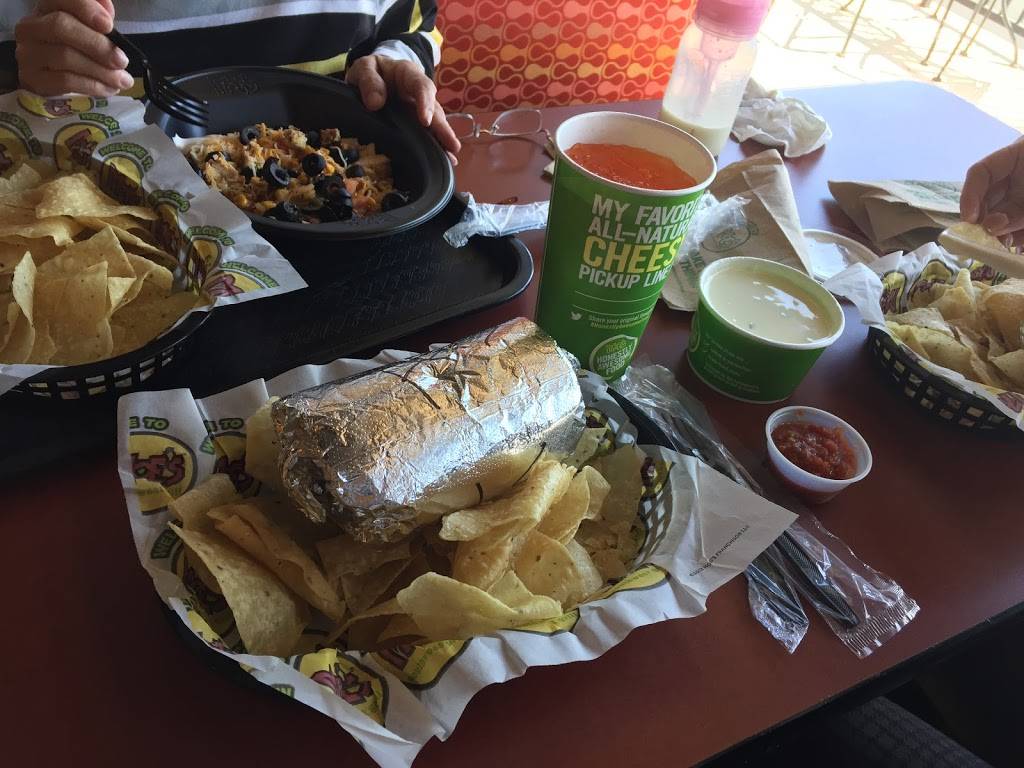 Moes Southwest Grill | restaurant | 2549 W Osceola Pkwy, Kissimmee, FL 34741, USA | 4073435833 OR +1 407-343-5833