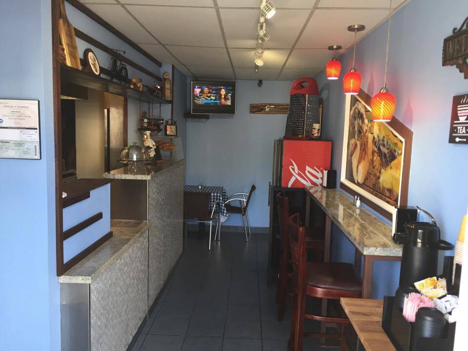 world cafe | restaurant | 301 N Verdugo Rd, Glendale, CA 91206, USA | 8184848363 OR +1 818-484-8363