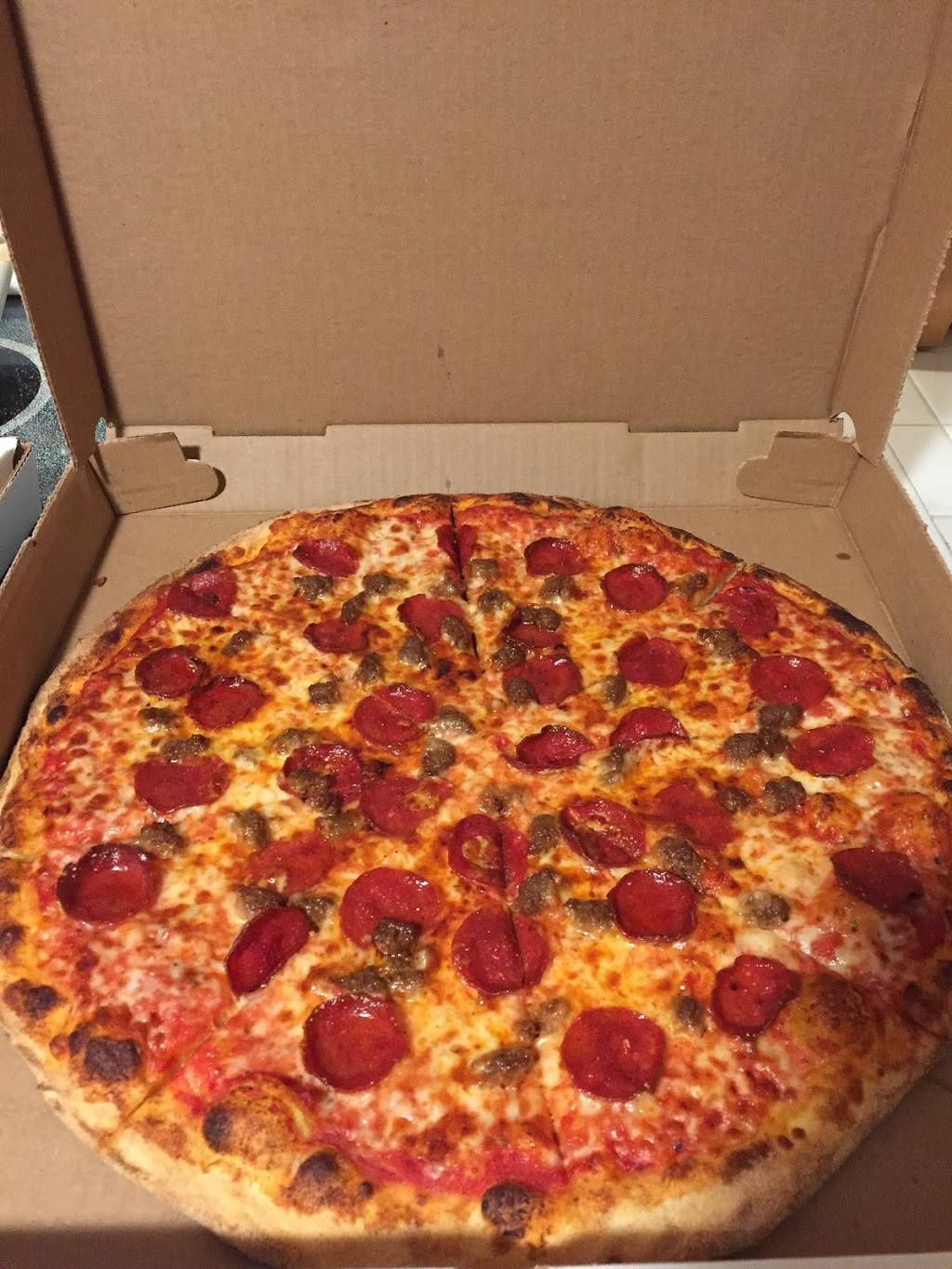 Olees Master Pizza | restaurant | 222 Main St, Farmington, CT 06032, USA | 8606779099 OR +1 860-677-9099