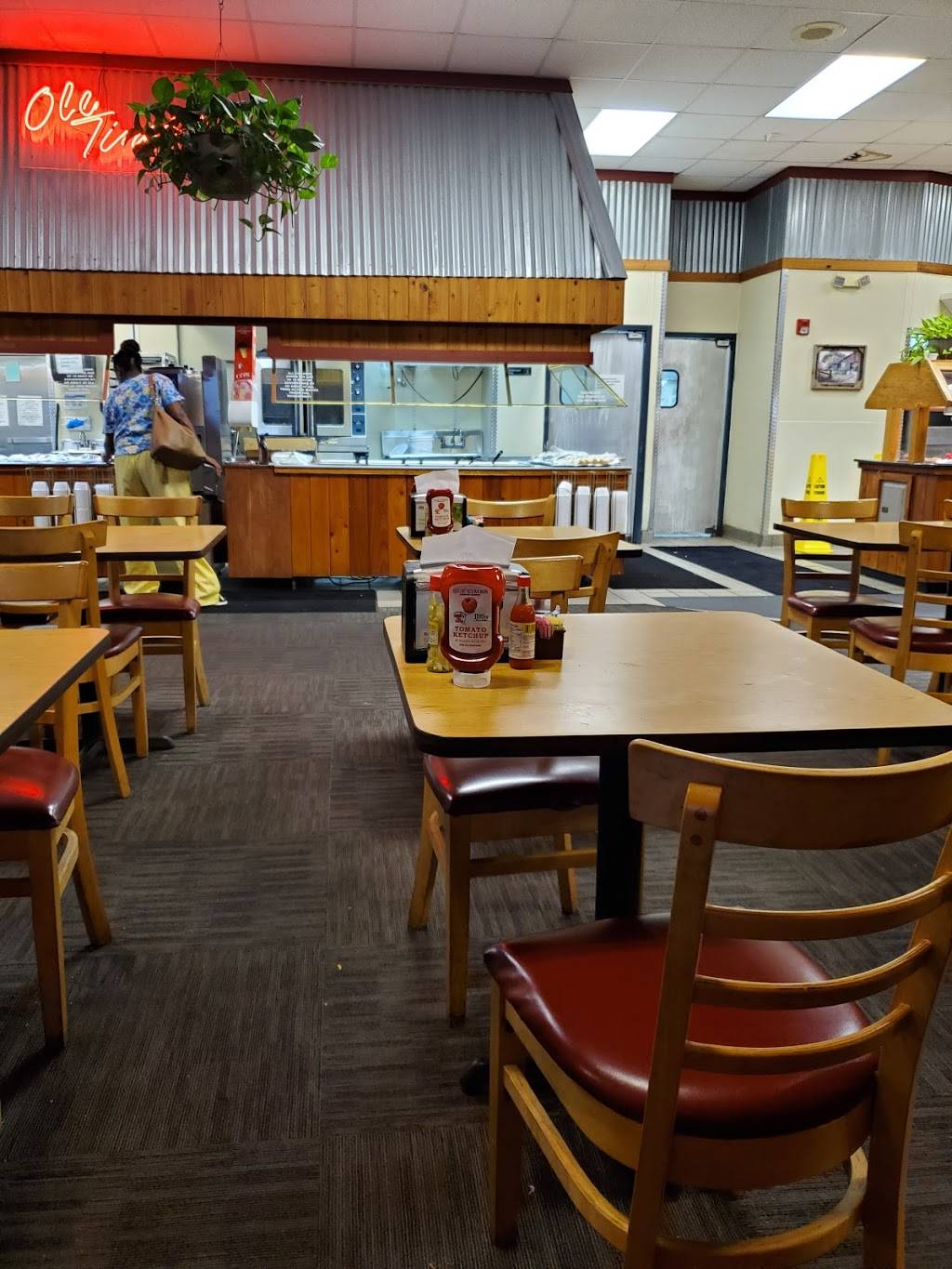 Ole Times Country Buffet | restaurant | 1343 Gray Hwy, Macon, GA 31211, USA | 4787431602 OR +1 478-743-1602