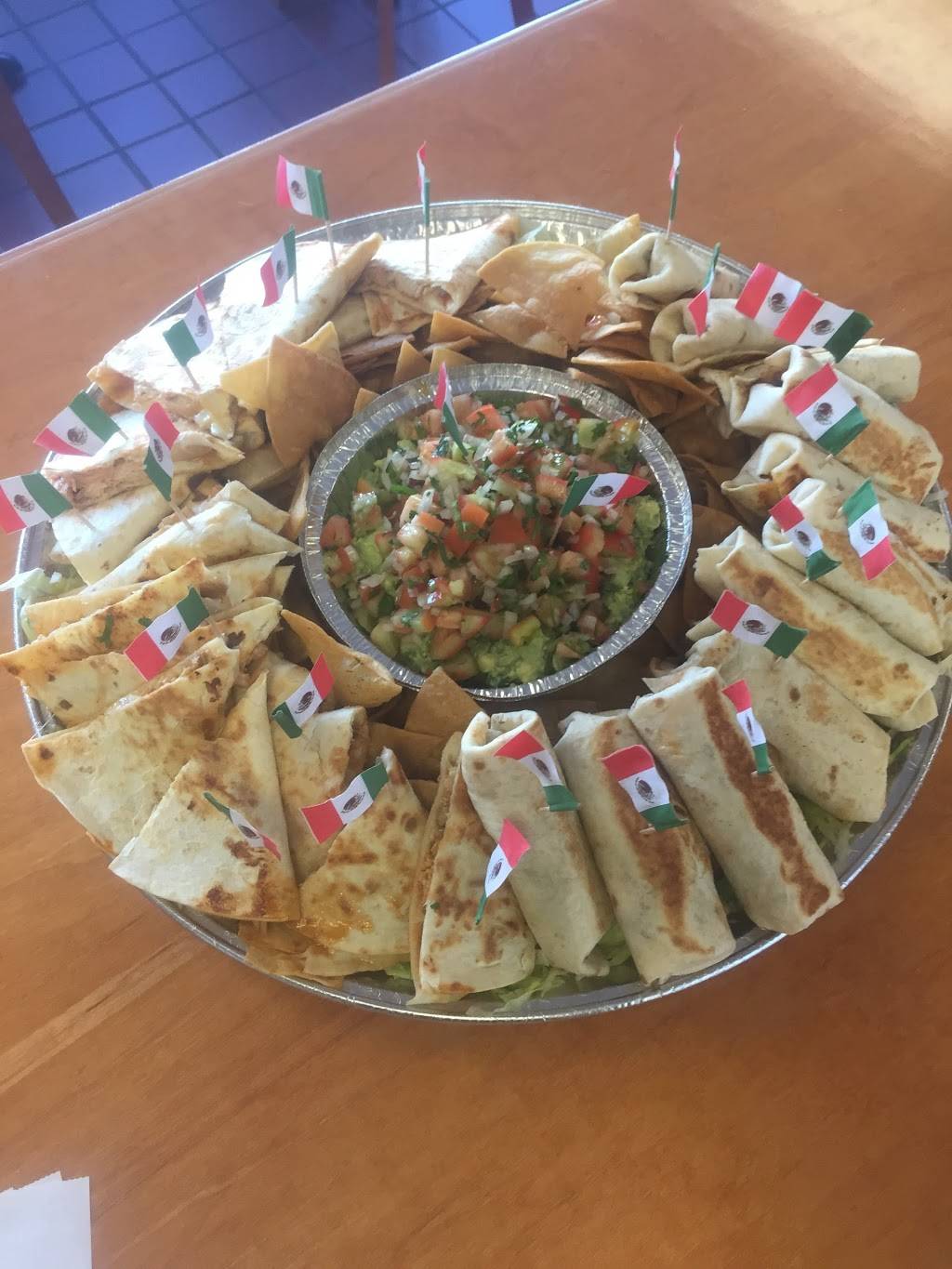 Los Poblanos Mexican Restaurant | restaurant | 212 Westport Ave, Norwalk, CT 06851, USA | 2032868482 OR +1 203-286-8482