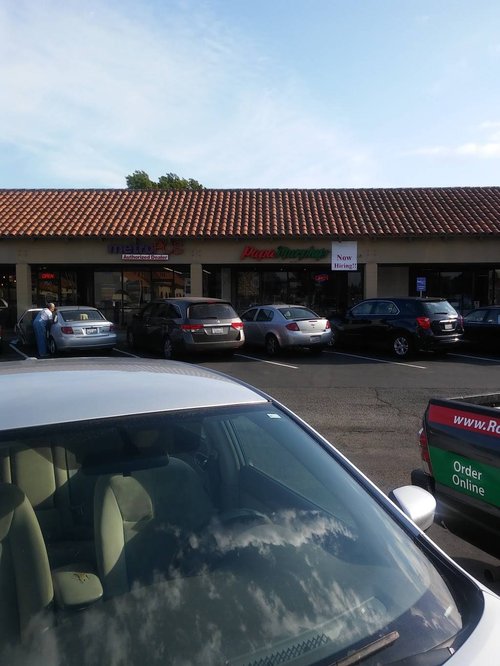 Papa Murphys Take N Bake Pizza | meal takeaway | 746 Admiral Callaghan Ln, Vallejo, CA 94591, USA | 7076491500 OR +1 707-649-1500