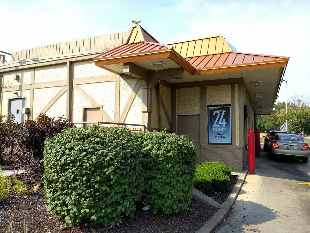 McDonalds | cafe | 100 N Bolingbrook Dr, Bolingbrook, IL 60440, USA | 6307390080 OR +1 630-739-0080