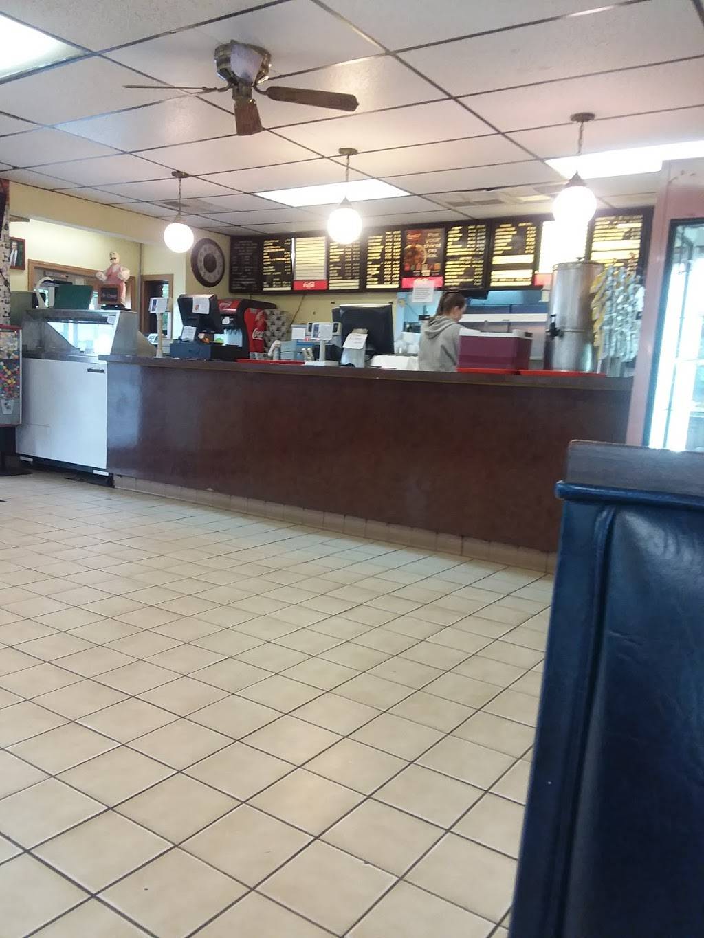 Carolina Fine Foods | restaurant | 405 Hampton Ave, Pickens, SC 29671, USA | 8648783227 OR +1 864-878-3227