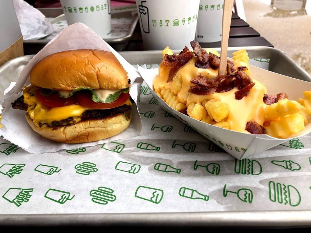 Shake Shack | restaurant | 5500 Greenville Ave Unit #505, Dallas, TX 75206, USA | 4695015031 OR +1 469-501-5031