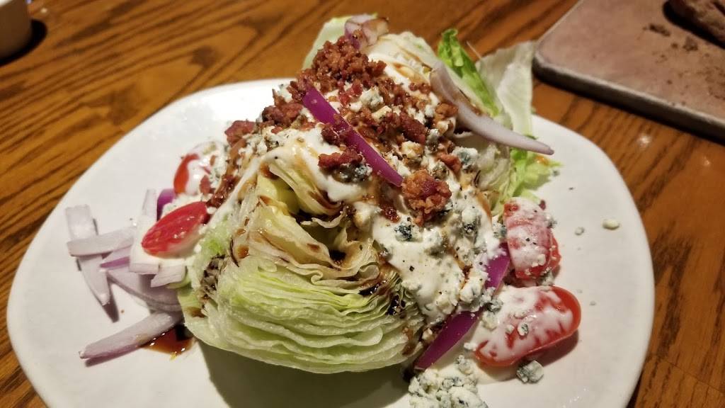 Outback Steakhouse | restaurant | 3510 W Airport Fwy, Irving, TX 75062, USA | 9723991477 OR +1 972-399-1477