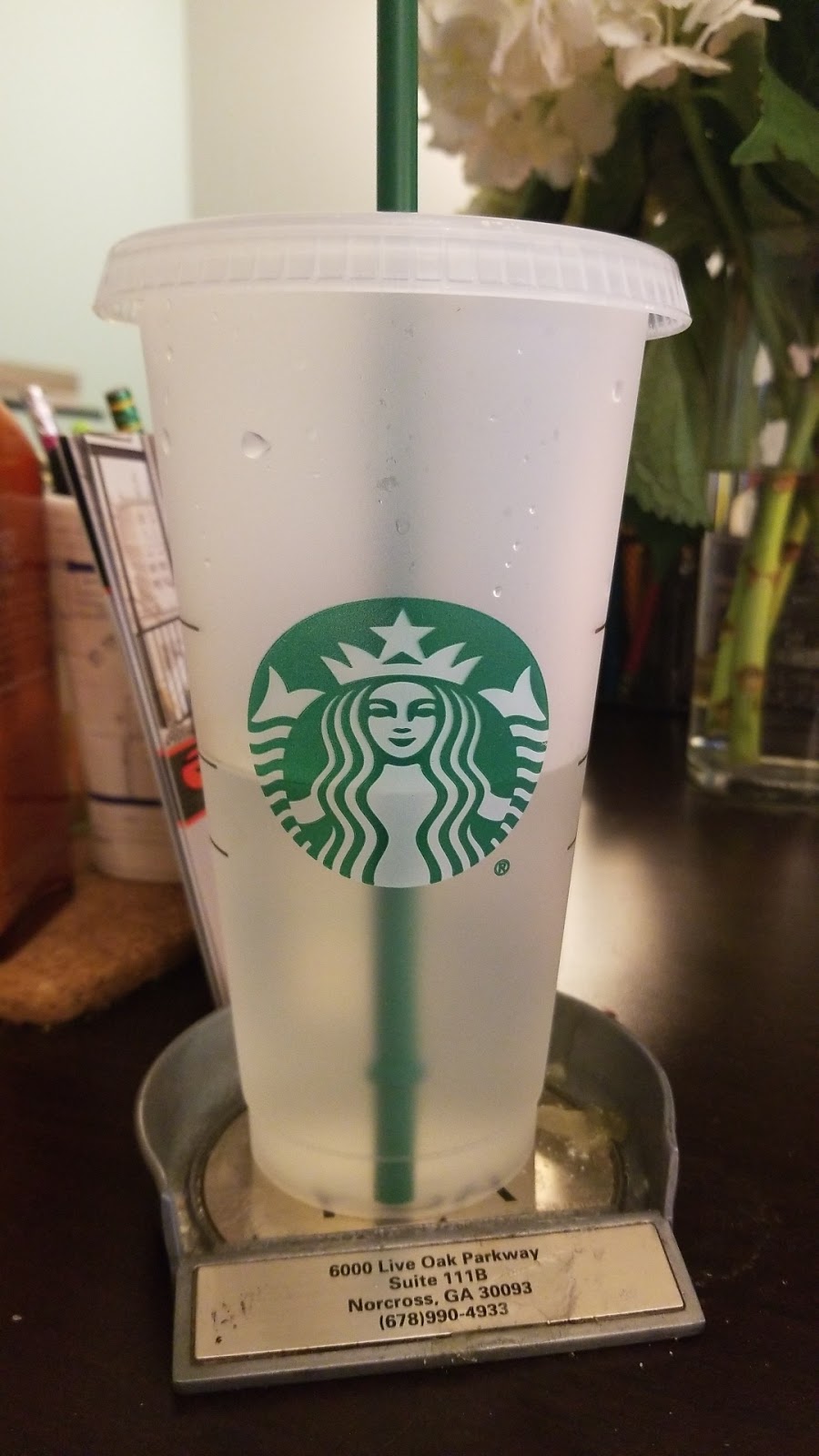 Starbucks | cafe | 1152 Cumberland Mall, Atlanta, GA 30339, USA | 7704330354 OR +1 770-433-0354