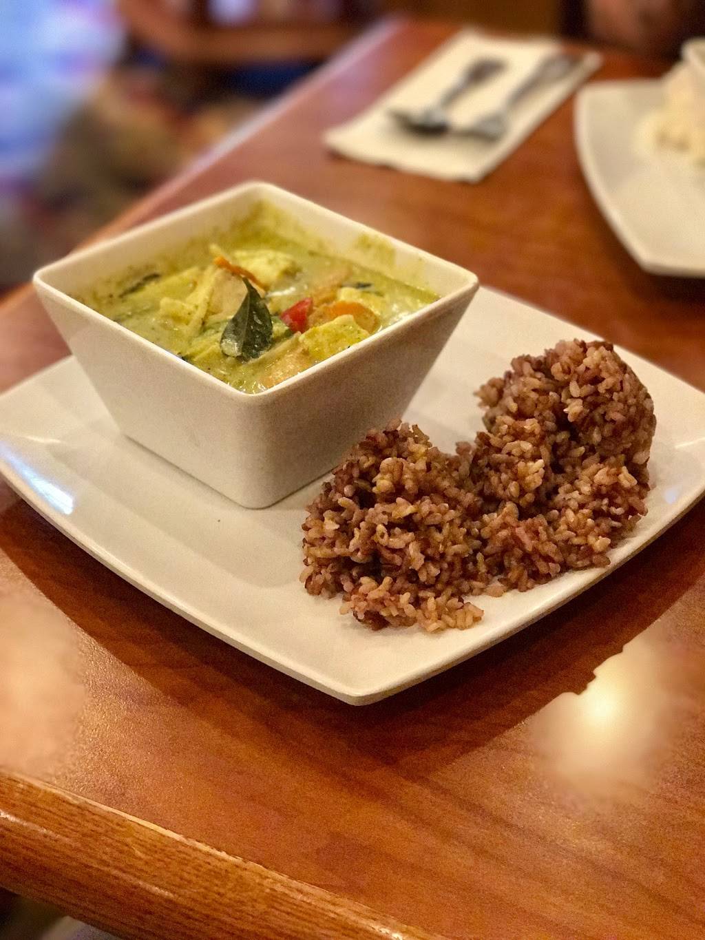 Takieng Thai Cuisine | restaurant | 4400 San Juan Ave, Fair Oaks, CA 95628, USA | 9169660660 OR +1 916-966-0660