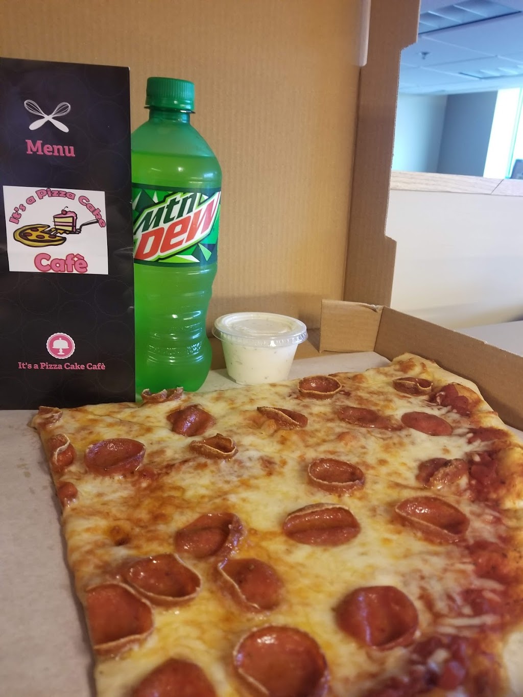 Pizza Cake Cafe | restaurant | 112 Chartiers Ave, McKees Rocks, PA 15136, USA | 4124583798 OR +1 412-458-3798