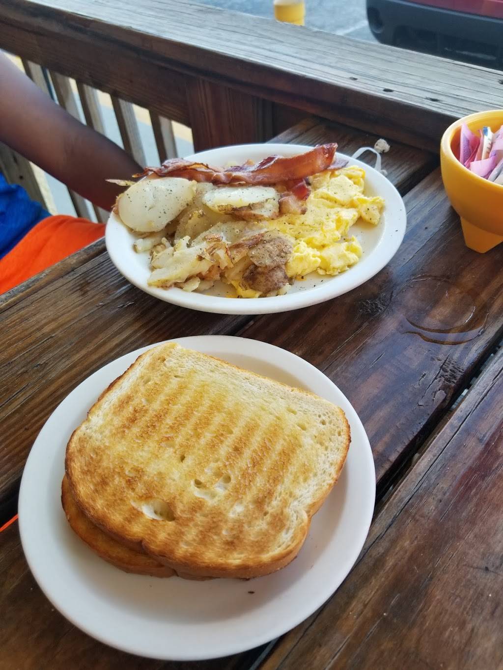 Flapjacks | restaurant | 36287 US-19, Palm Harbor, FL 34684, USA | 7277895600 OR +1 727-789-5600