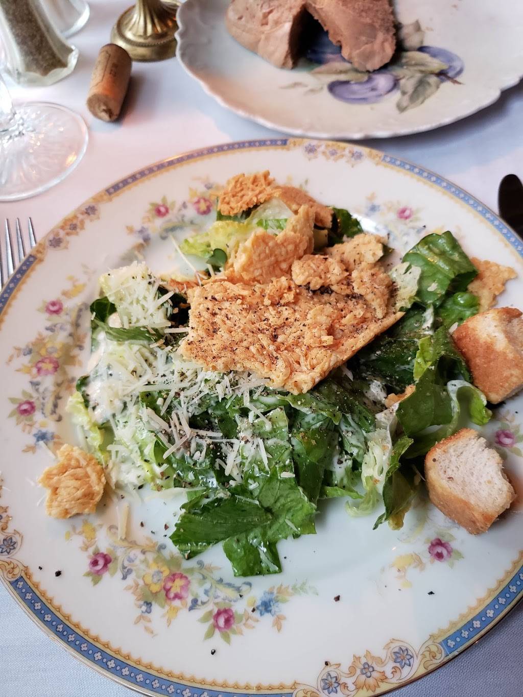 Holly Hotel | restaurant | 110 Battle Alley, Holly, MI 48442, USA | 2486345208 OR +1 248-634-5208