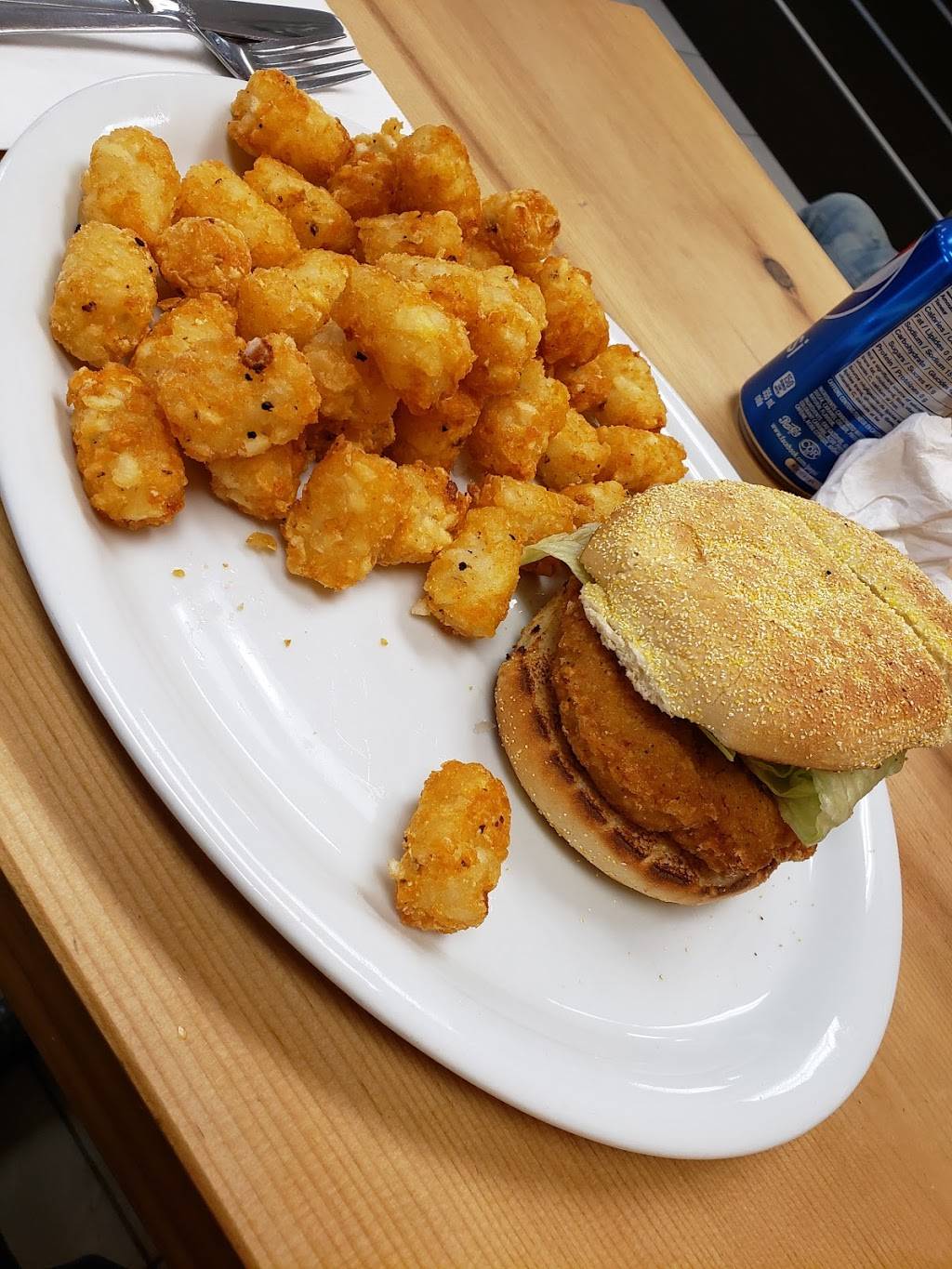 Kitchen Eggspress | restaurant | 4493 London Line, Wyoming, ON N0N 1T0, Canada | 5198451818 OR +1 519-845-1818