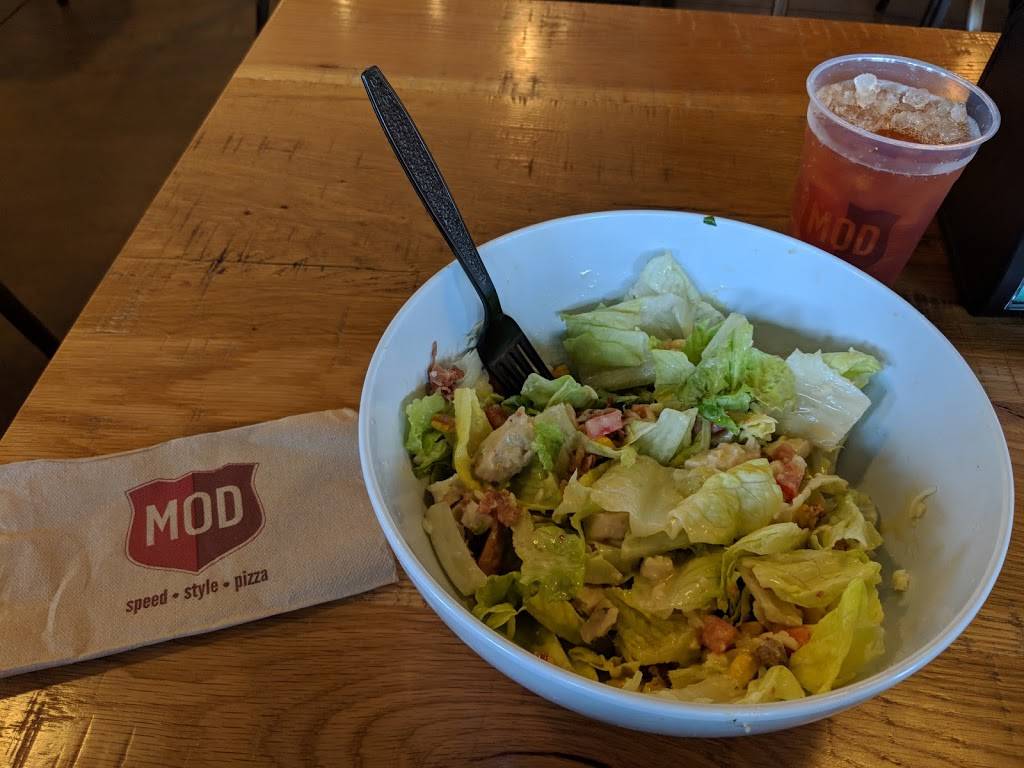 MOD Pizza | restaurant | 20152 W 153rd St, Olathe, KS 66062, USA | 9132543461 OR +1 913-254-3461