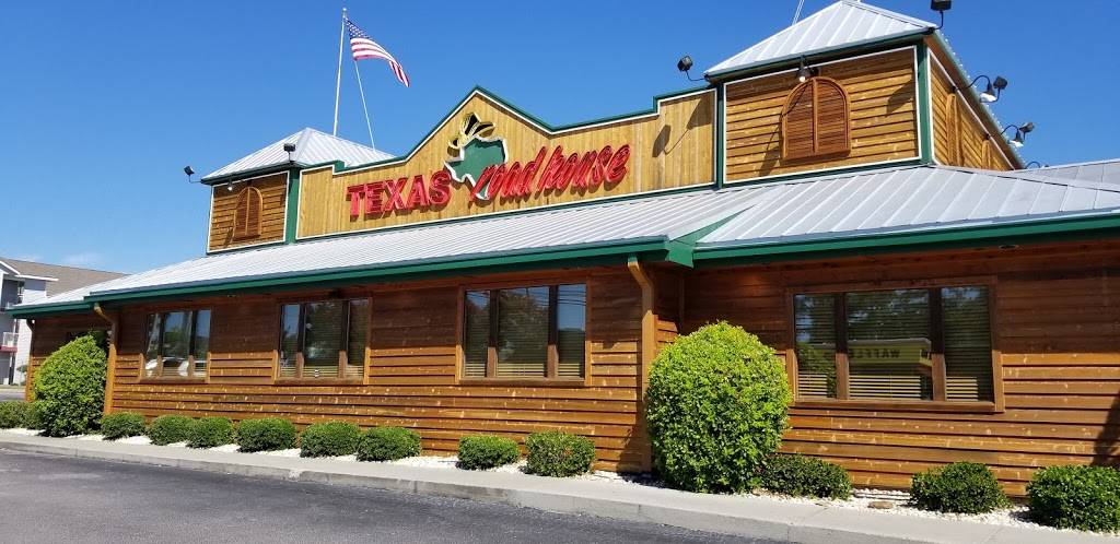 Texas Roadhouse | restaurant | 8304 Two Notch Rd, Columbia, SC 29223, USA | 8037885384 OR +1 803-788-5384