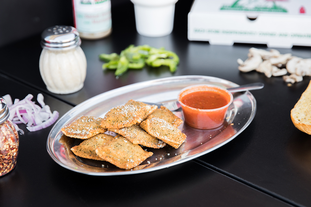 Rhodes Convenience Store | restaurant | 3111 Oak Grove Rd, Poplar Bluff, MO 63901, USA | 5734132491 OR +1 573-413-2491