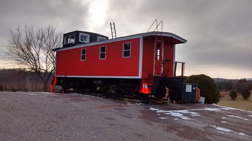 The Old Schoolhouse Special Events | restaurant | E13887 County Rd DL, Merrimac, WI 53561, USA | 6082192403 OR +1 608-219-2403