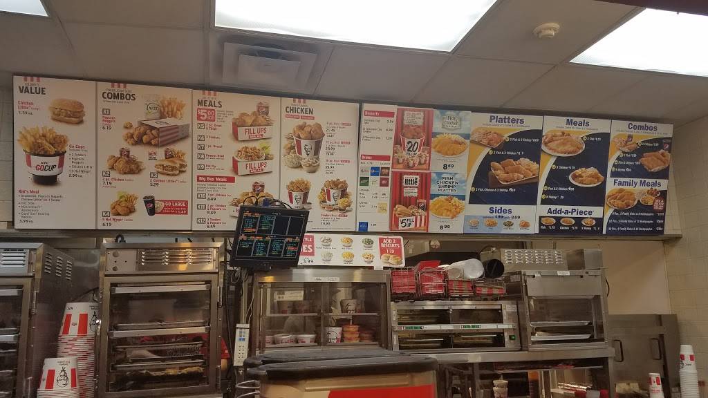 KFC | restaurant | 1450 75th St, Downers Grove, IL 60516, USA | 6309600595 OR +1 630-960-0595