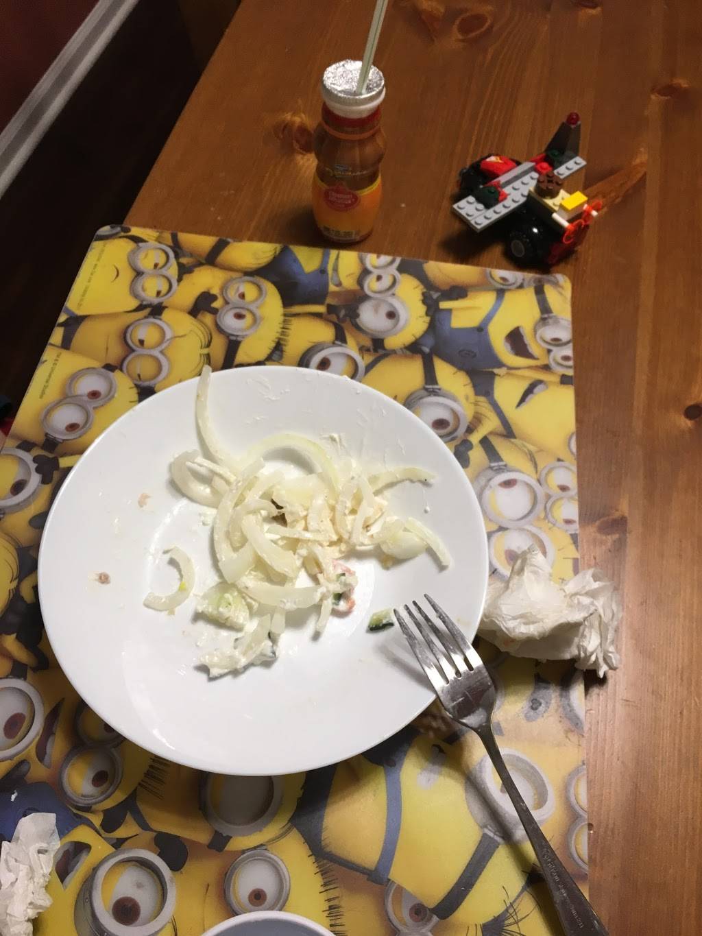 Lilys | restaurant | 615 N Cedar Lake Rd, Round Lake, IL 60073, USA | 8475463510 OR +1 847-546-3510