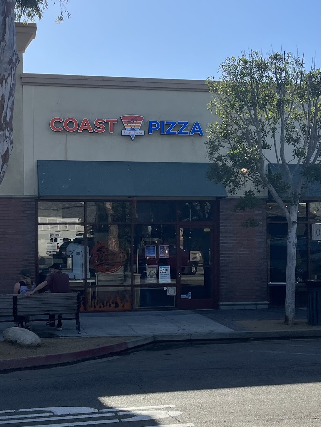 Coast Pizza | restaurant | 148 Main St, Seal Beach, CA 90740, USA | 5625969300 OR +1 562-596-9300