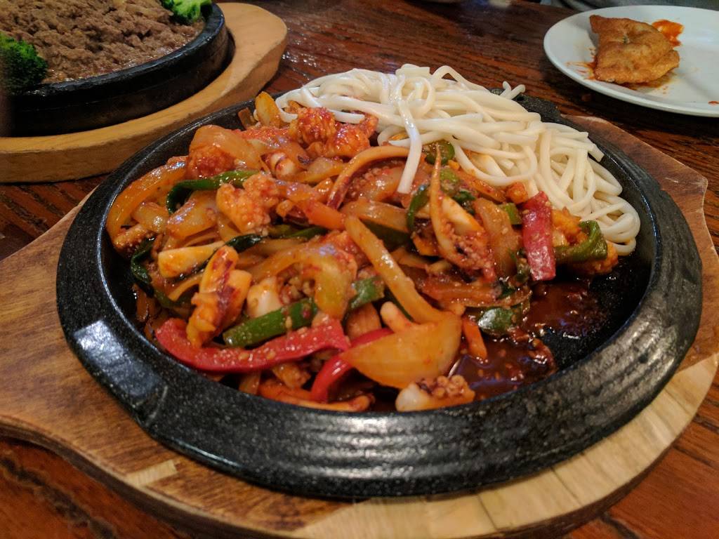 Han Bat | restaurant | 53 W 35th St, New York, NY 10001, USA | 2126295588 OR +1 212-629-5588