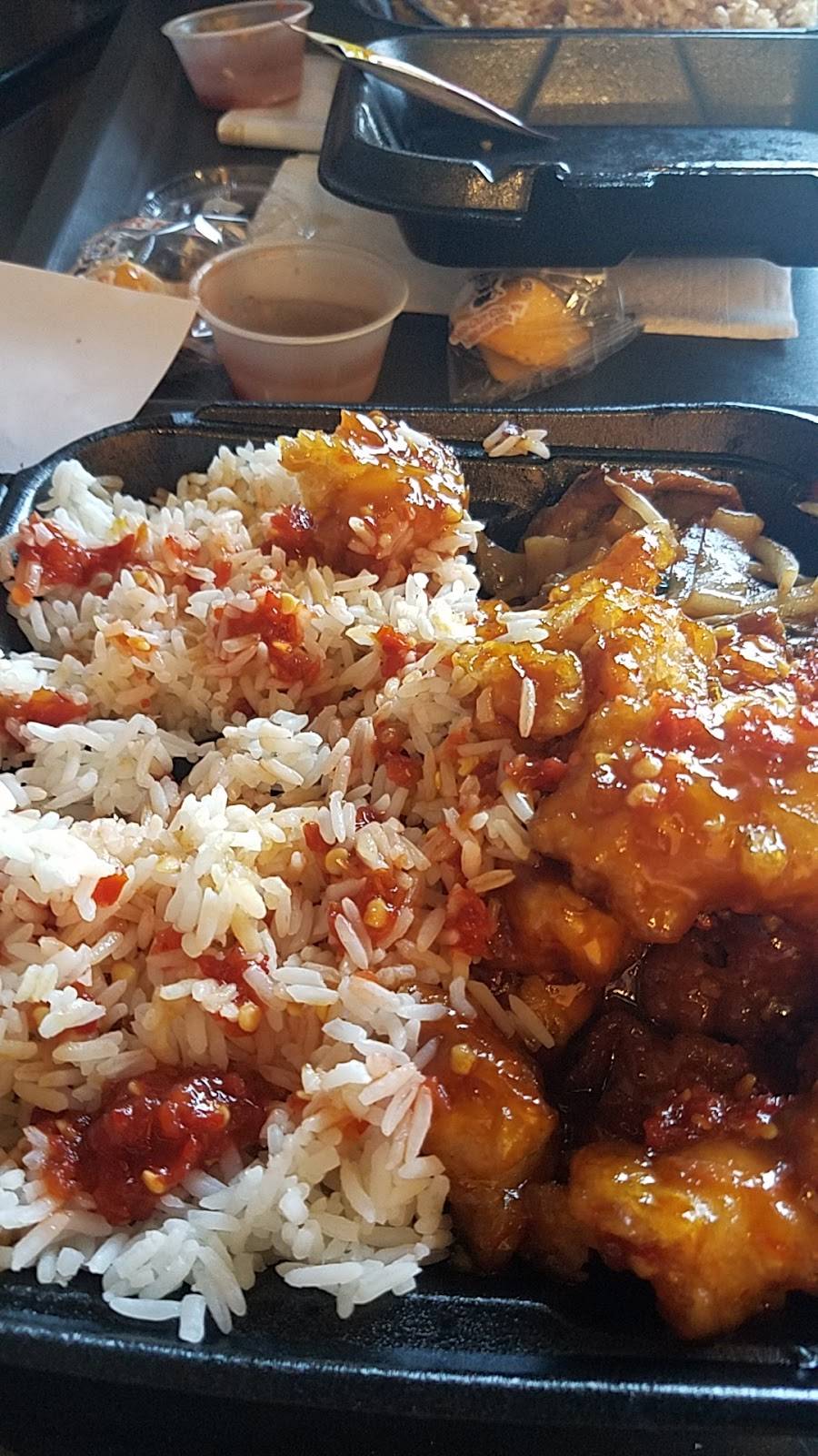 101 Asian Kitchen | restaurant | 2547, 7170 Beverly Blvd, Los Angeles, CA 90036, USA | 3239342999 OR +1 323-934-2999