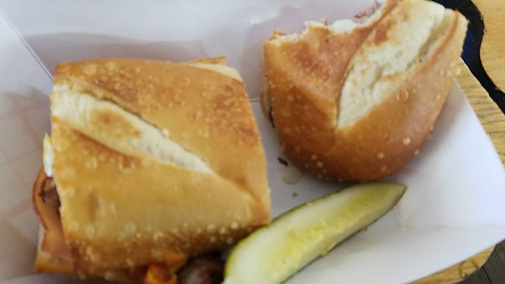 Westwood Catering | restaurant | 190 Sappington Rd, Kirkwood, MO 63122, USA | 3149657428 OR +1 314-965-7428