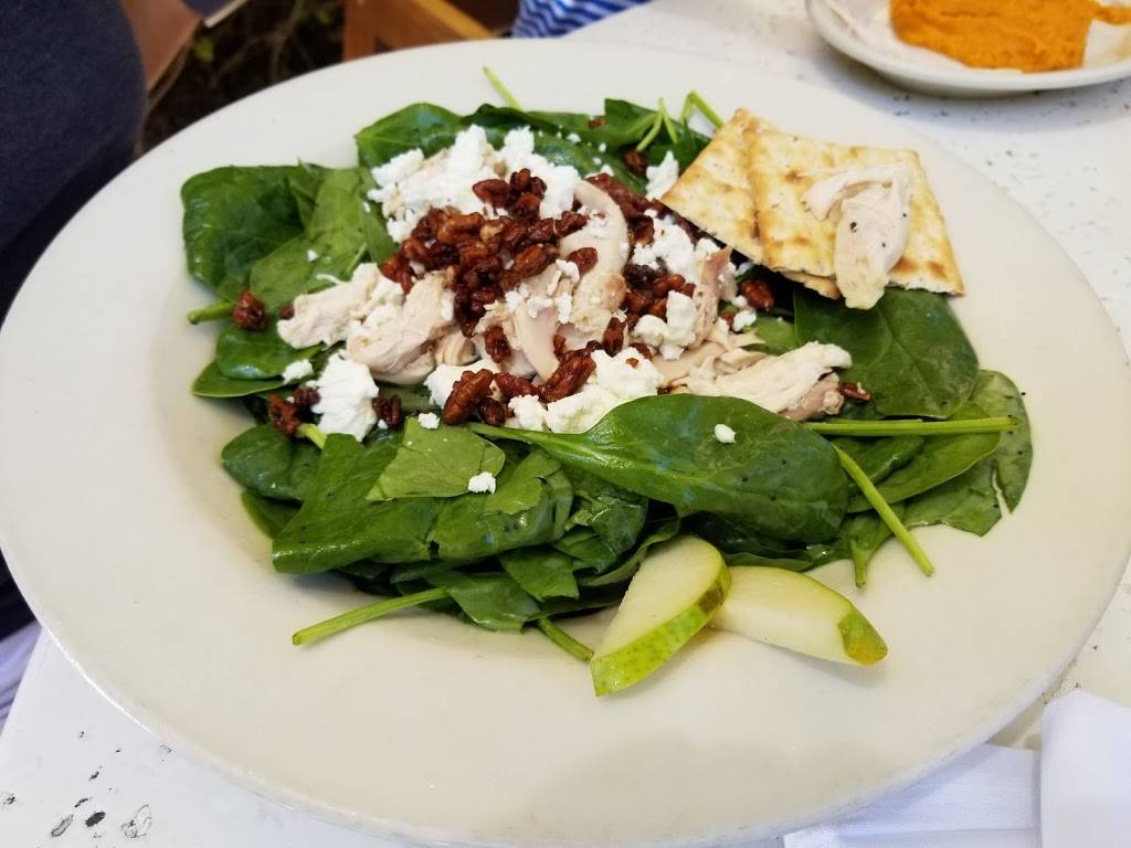 Lucky 32 Southern Kitchen | restaurant | 7307 Tryon Rd, Cary, NC 27518, USA | 9192331632 OR +1 919-233-1632