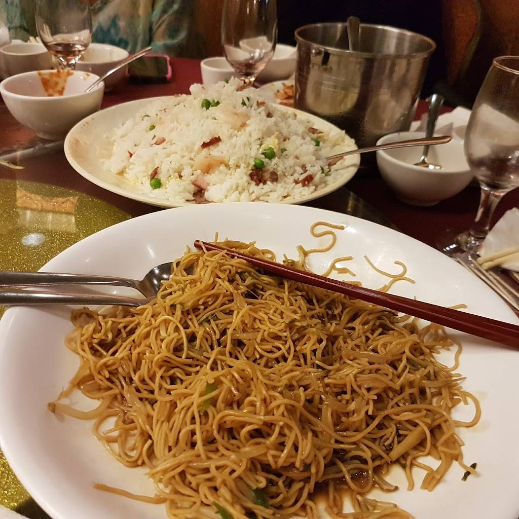 Oriental Chu Shing Restaurant | restaurant | 691 Somerset St W, Ottawa, ON K1R 6P5, Canada | 6132338818 OR +1 613-233-8818