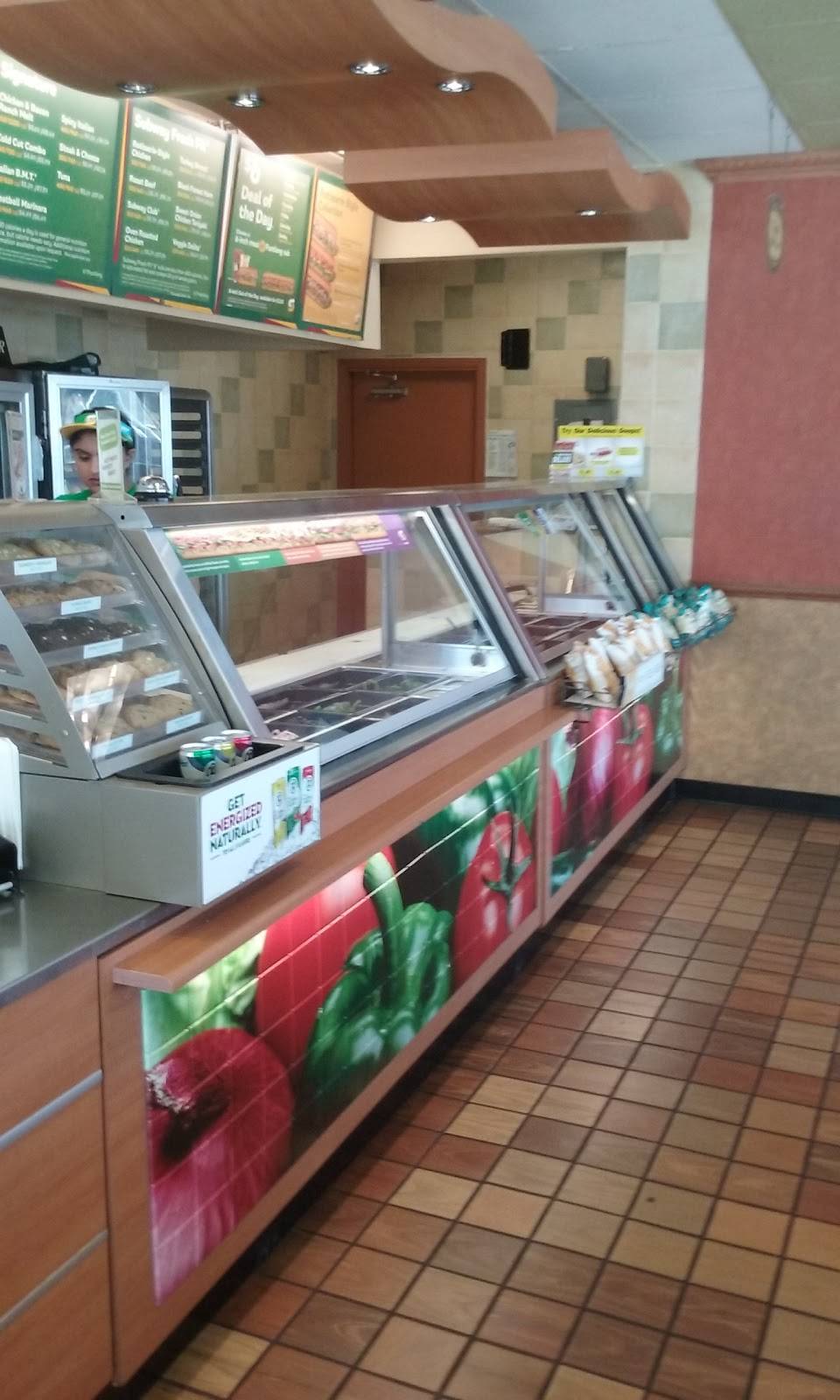 Subway Restaurants | restaurant | 1186 N Main St, Manteca, CA 95336, USA | 2092393233 OR +1 209-239-3233