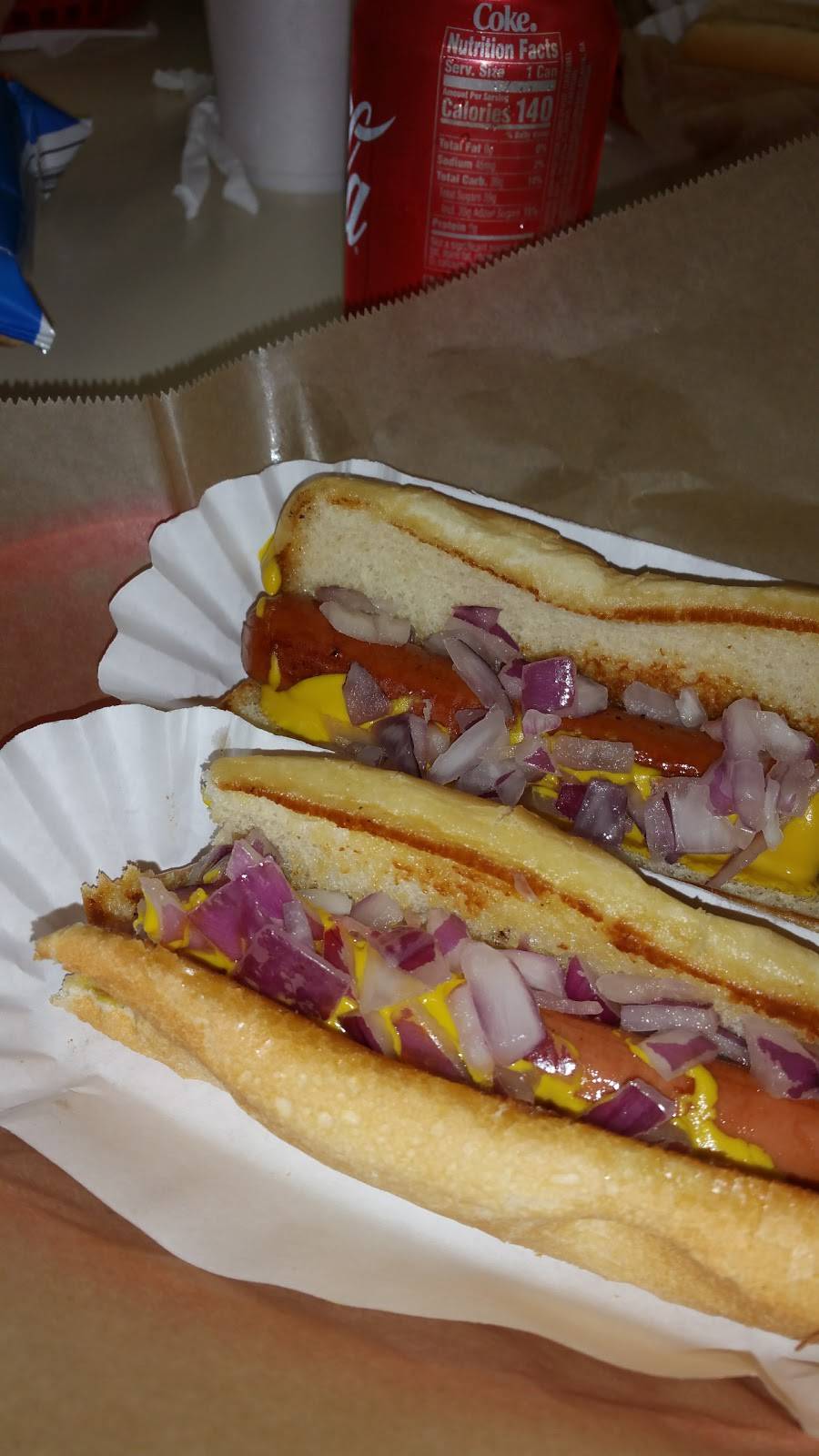 Royalls Soda Shop Inc | restaurant | 128 W Main St, Elkin, NC 28621, USA | 3368350028 OR +1 336-835-0028