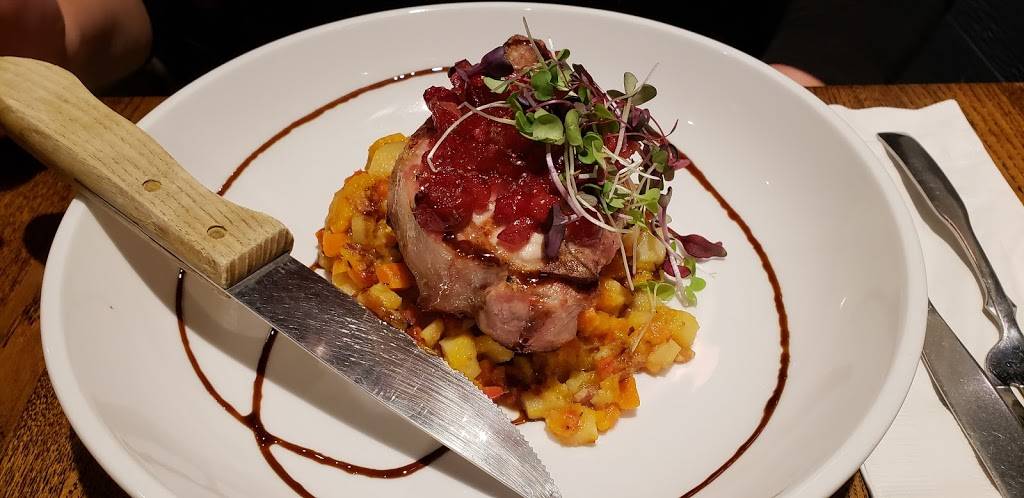 Marguerites Restaurant | restaurant | 778 Main Rd, Westport, MA 02790, USA | 5086363040 OR +1 508-636-3040