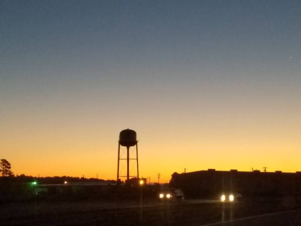 Waffle House | meal takeaway | 1690 E US-501, Conway, SC 29526, USA | 8433472959 OR +1 843-347-2959